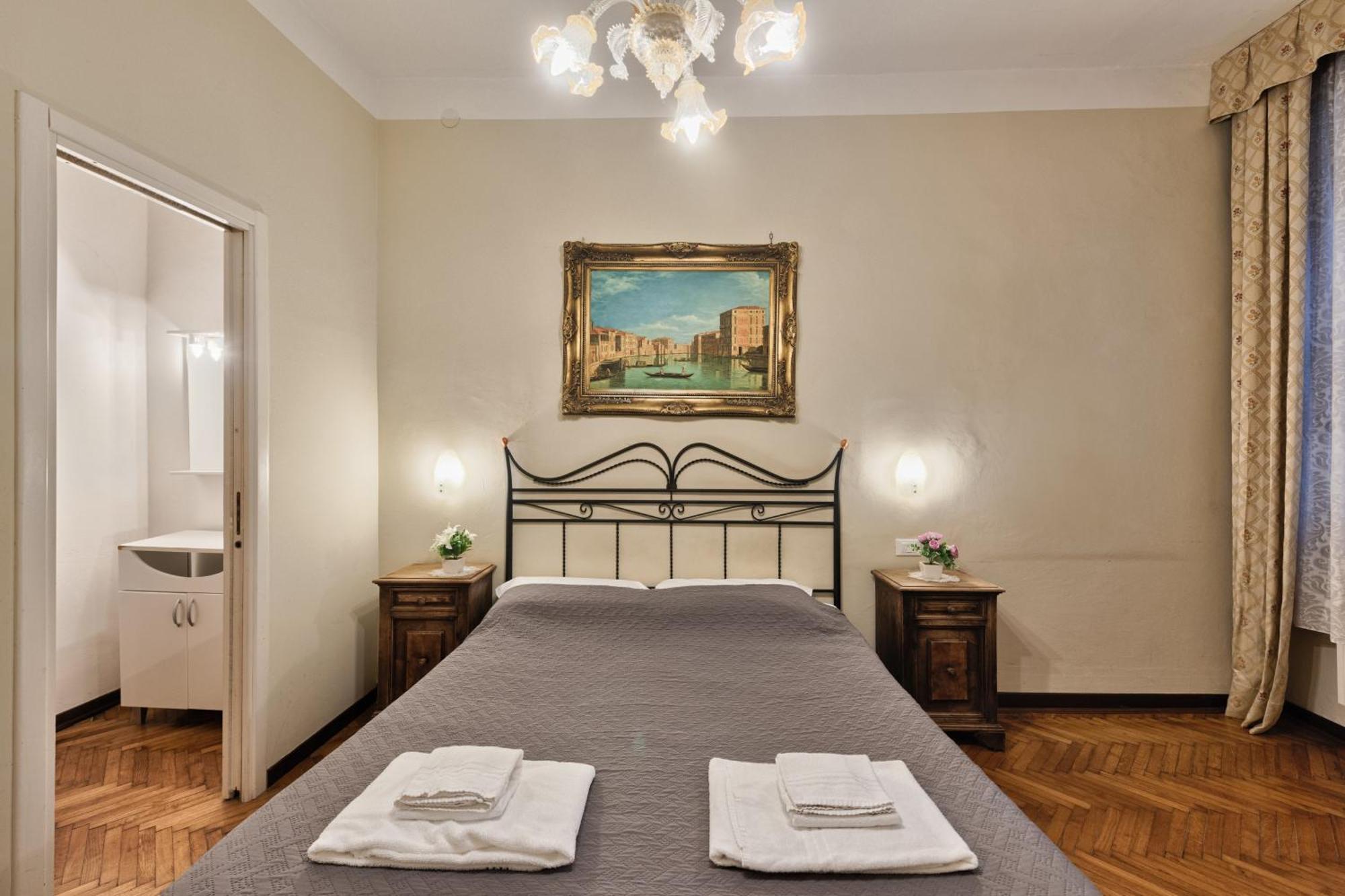 Joy Rialto Rooms Venice Exterior photo